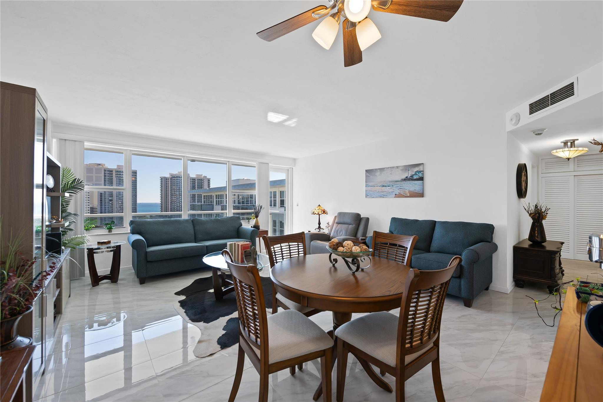 Coral Ridge Towers East - Residential