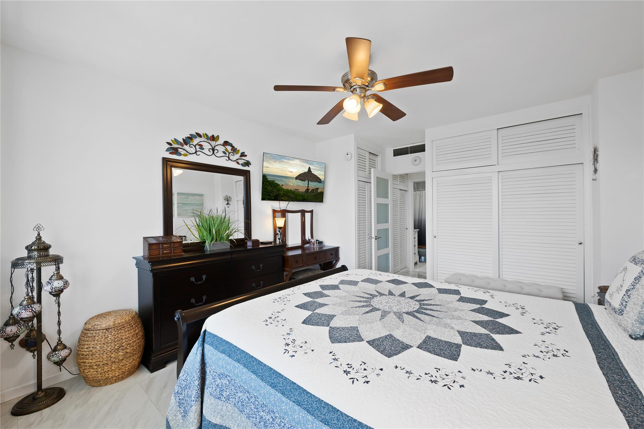 Coral Ridge Towers East - Residential