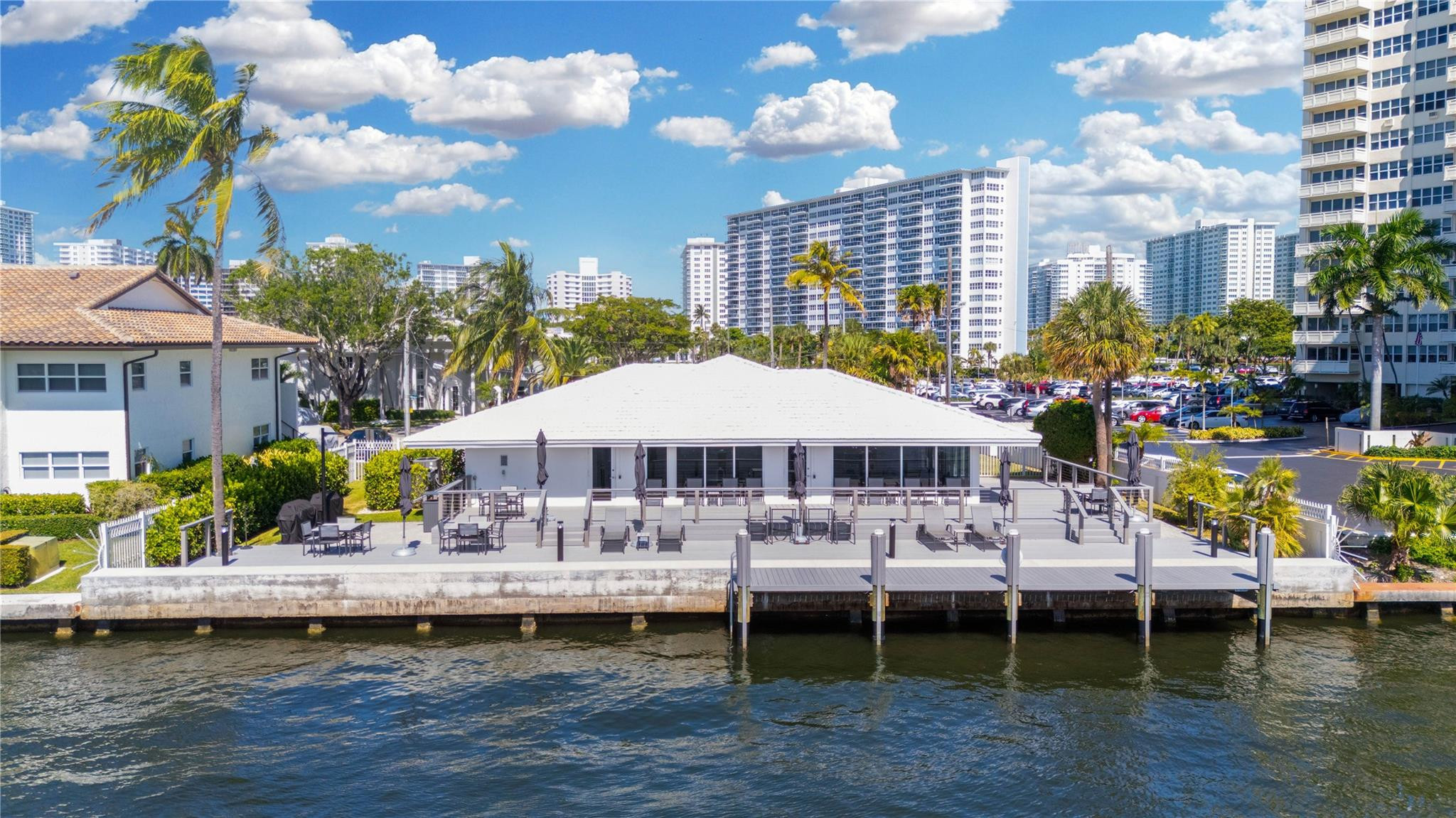 Coral Ridge Towers East - Residential