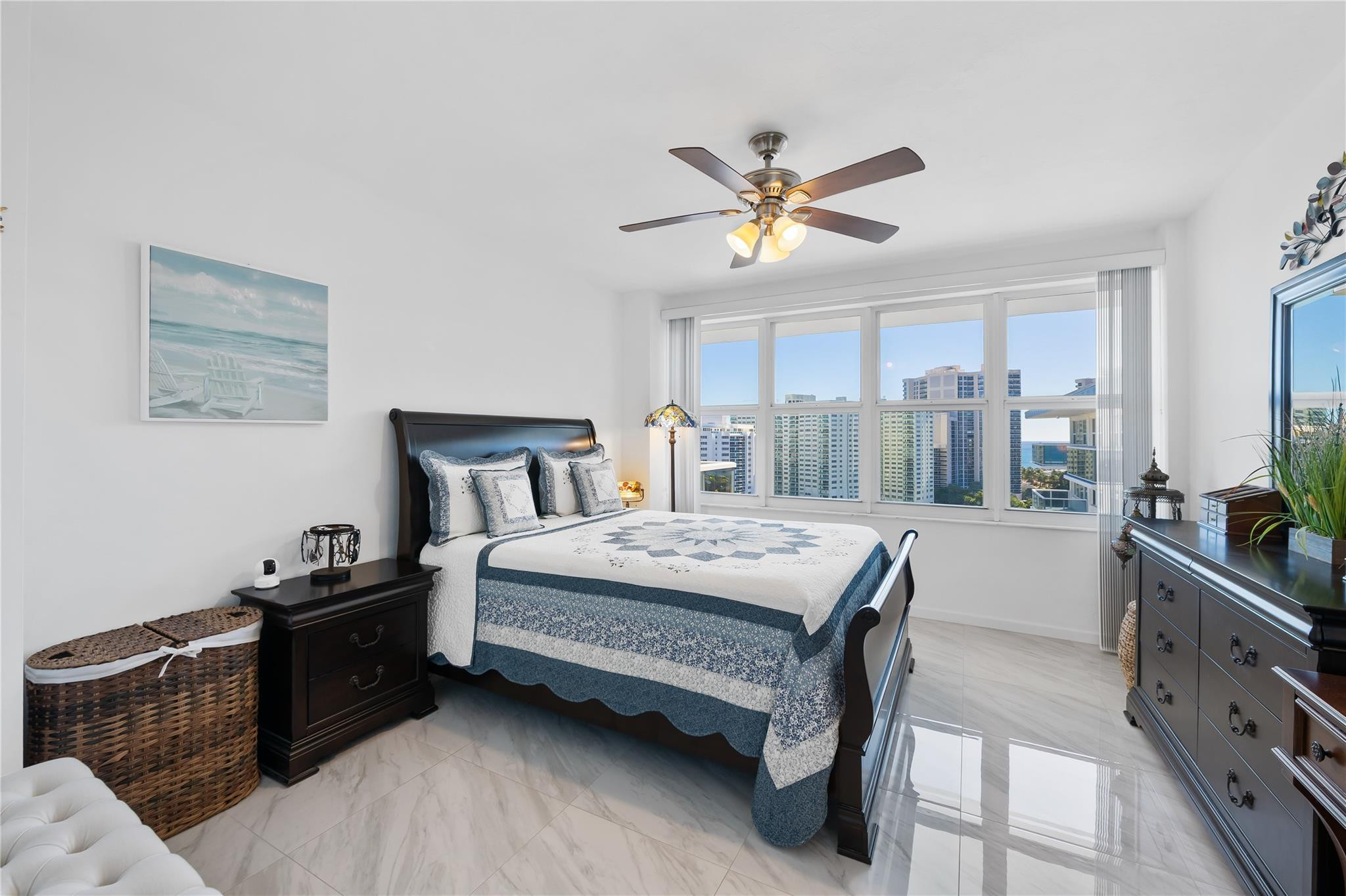 Coral Ridge Towers East - Residential