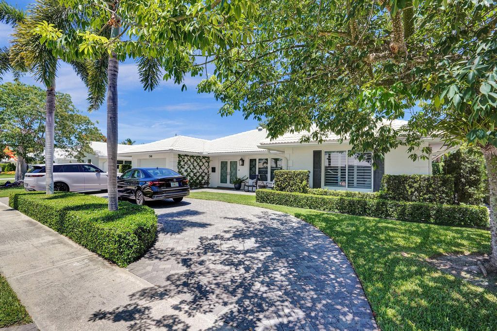 Photo of 1348 Sycamore Terrace, Boca Raton, FL 33486 (MLS # R11101468)