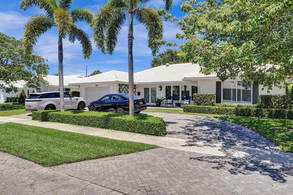 Photo of 1348 Sycamore Terrace, Boca Raton, FL 33486 (MLS # R11101468)