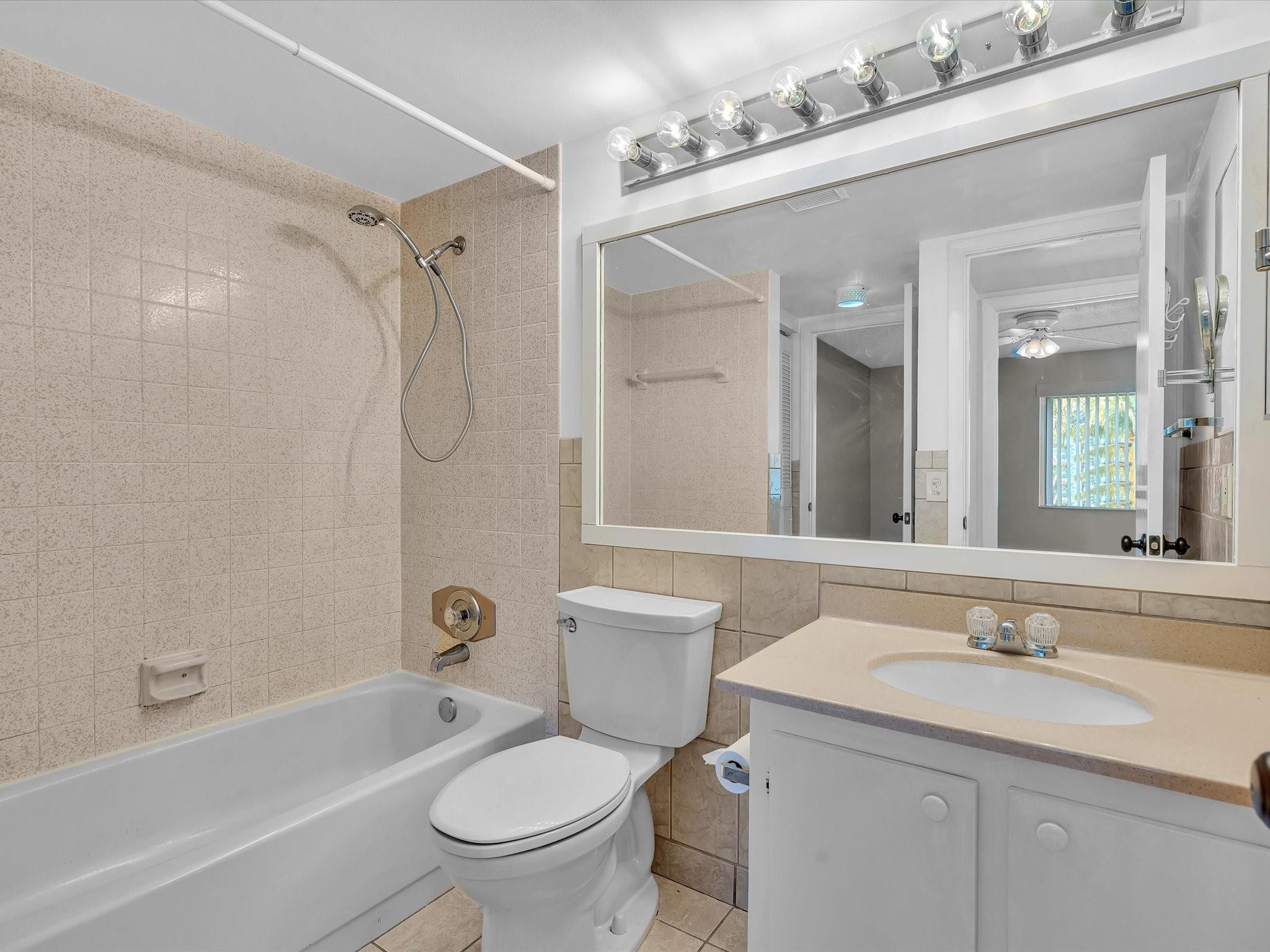 PINE RIDGE SOUTH - Residential