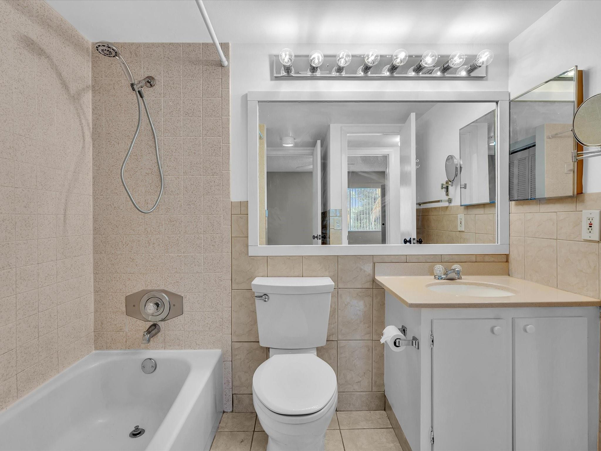 PINE RIDGE SOUTH - Residential