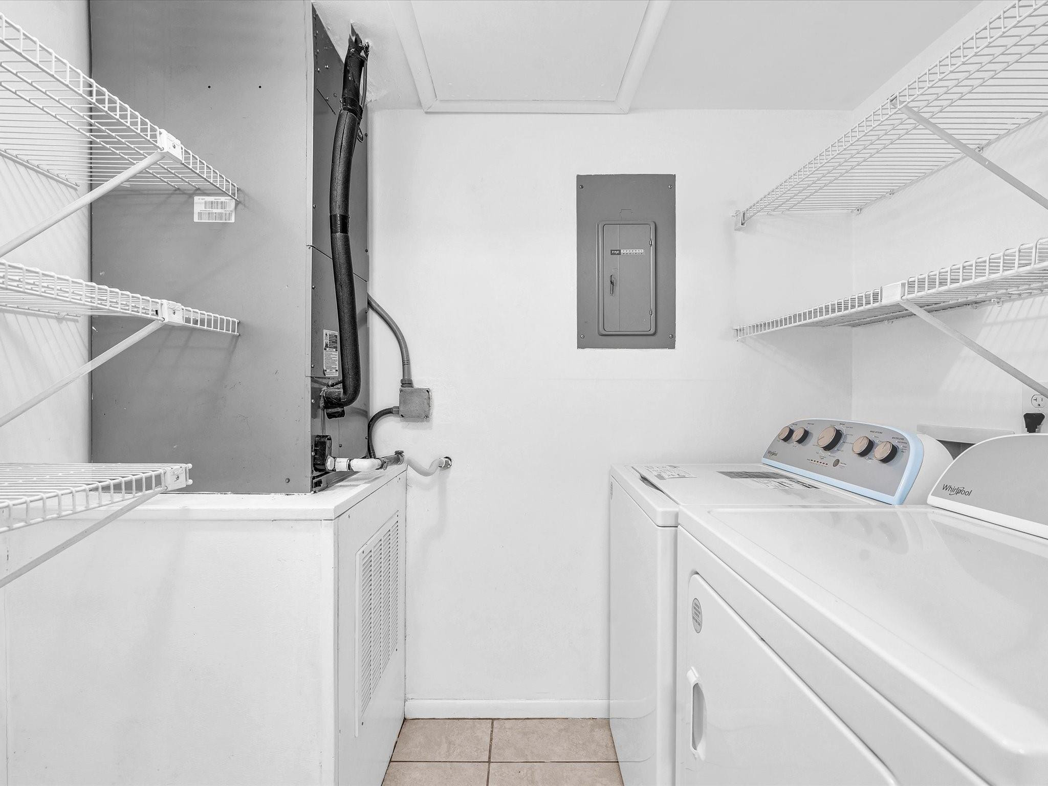 PINE RIDGE SOUTH - Residential