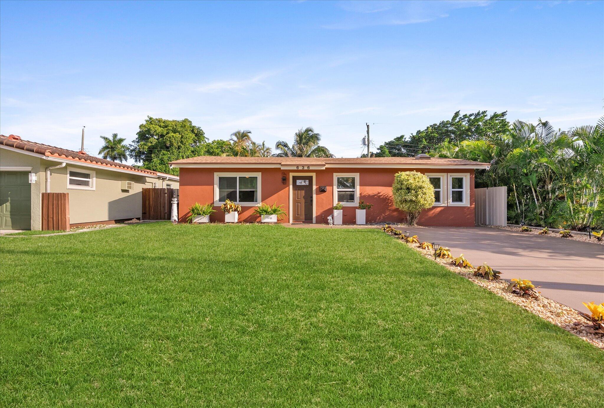 636 NE 16th Court, Fort Lauderdale FL 33305