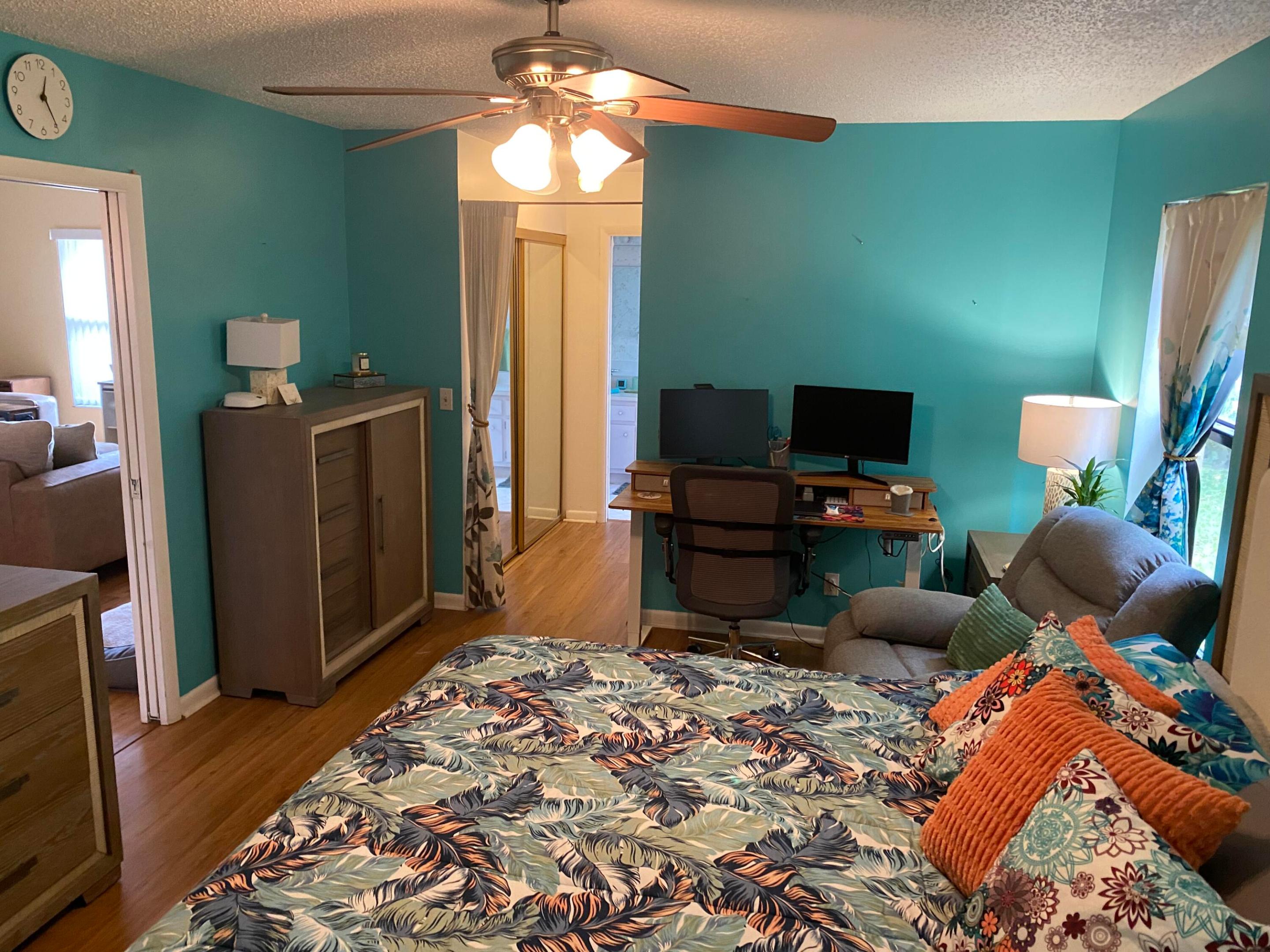 View photos, virtual tours, details... 5217 Chelan Cove