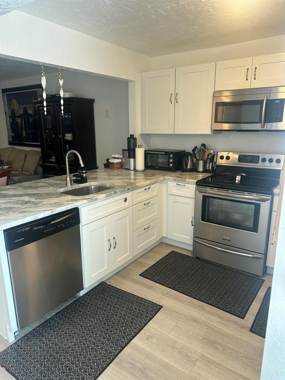 Coral Springs Garden - Residential Lease