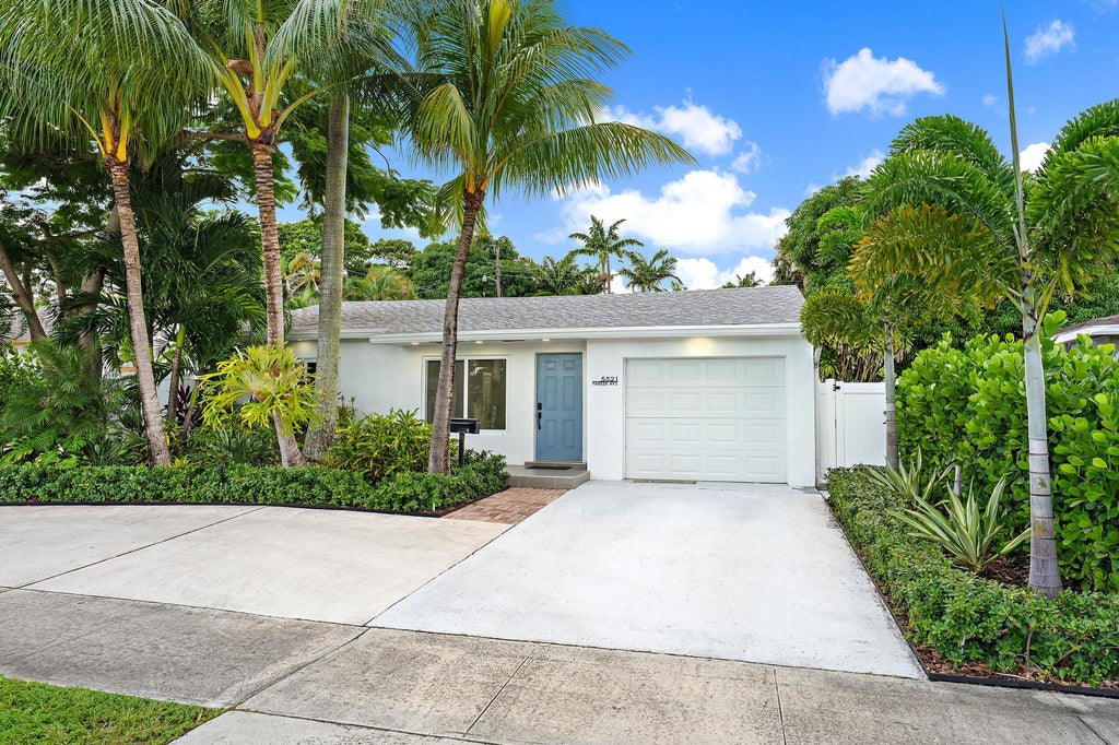 Photo of 5521 Parker Avenue, West Palm Beach, FL 33405 (MLS # B26088823)