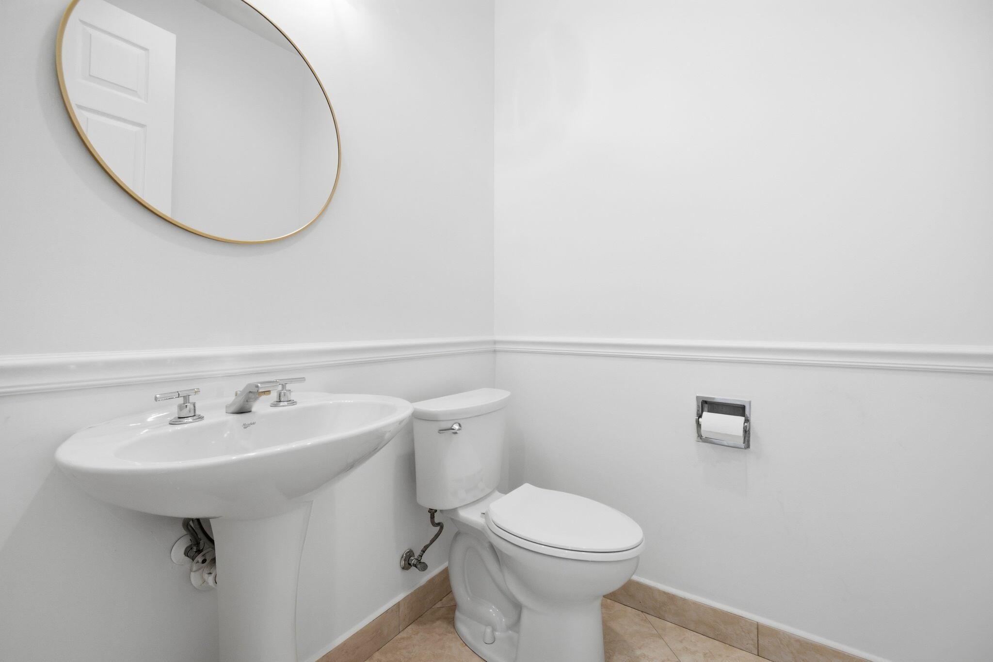 VALENCIA SHORES 1 - Residential