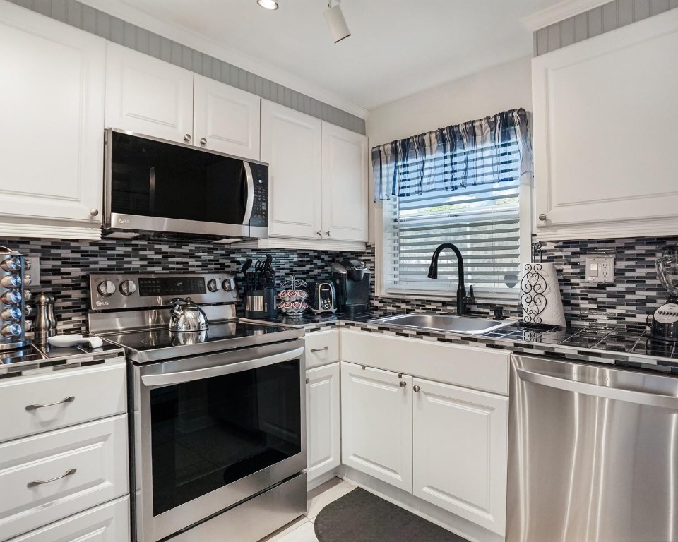 Sunrise Lakes Phase 3 - Residential