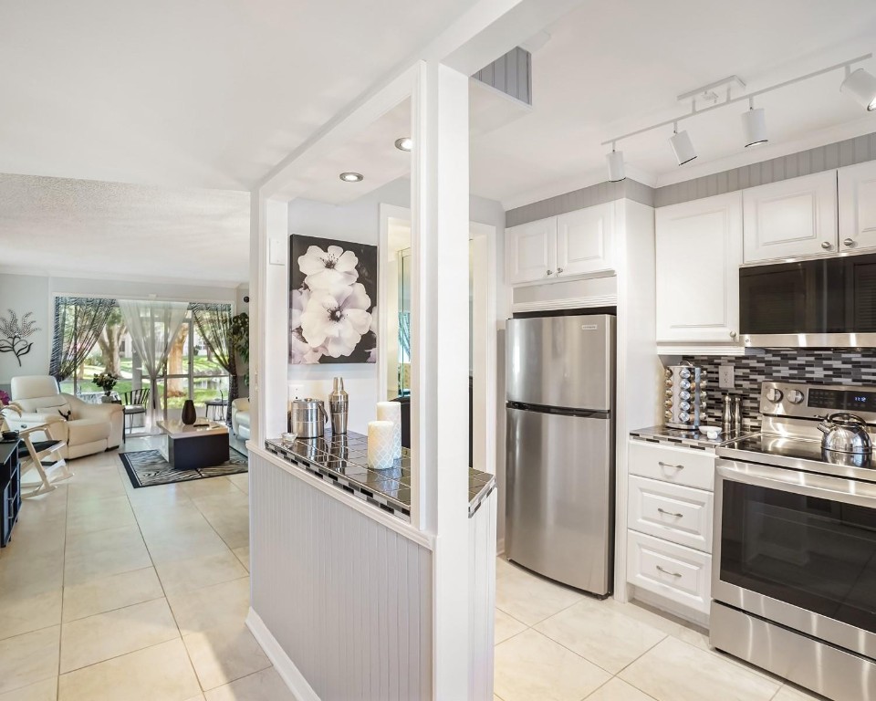 Sunrise Lakes Phase 3 - Residential