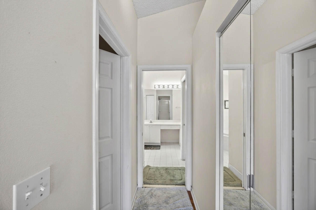 LAKES AT BOCA RATON PAR K - Residential