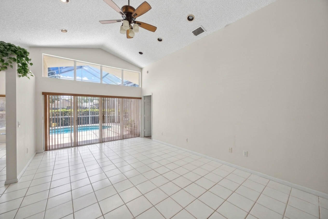 LAKES AT BOCA RATON PAR K - Residential