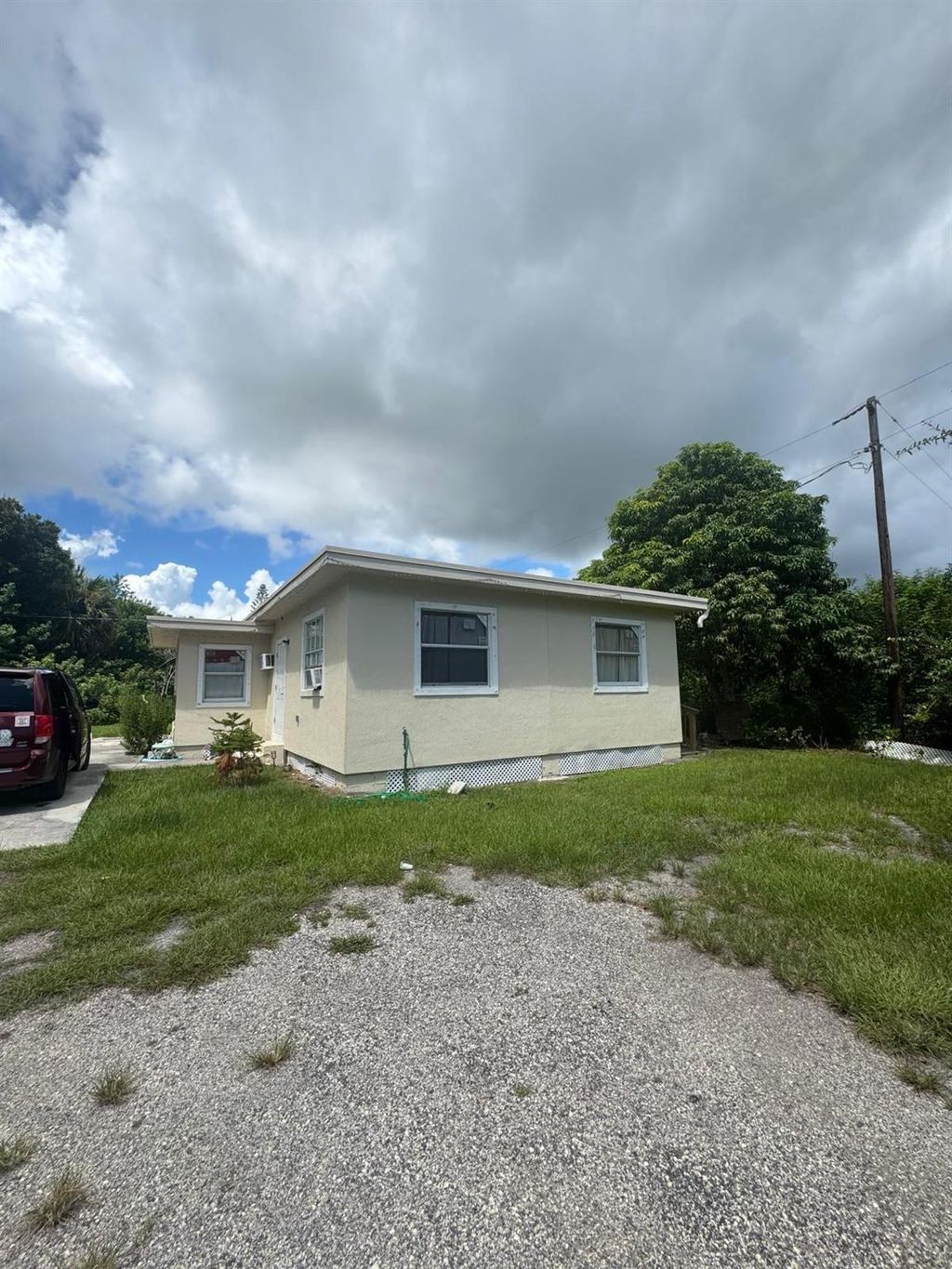 Photo of 2805 S 25th Street, Fort Pierce, FL 34981 (MLS # R11121177)