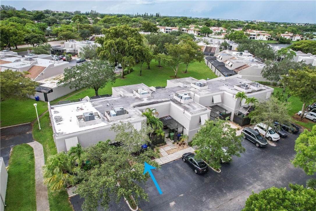 VILLAS LAKES - Residential