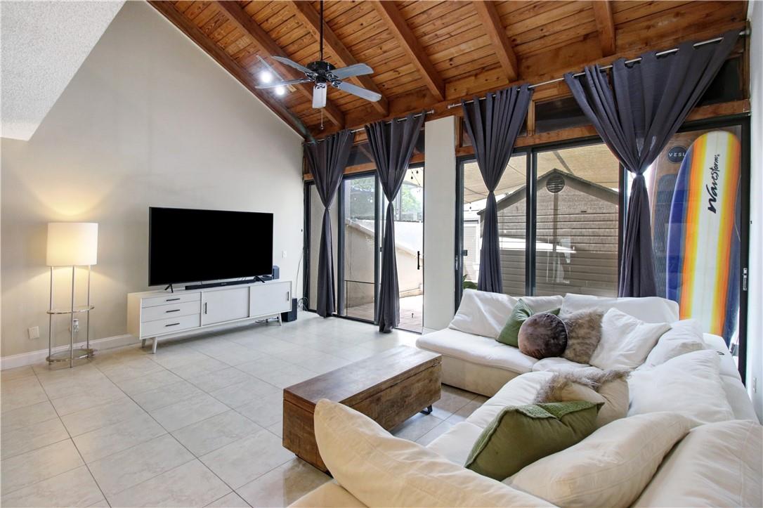 VILLAS LAKES - Residential