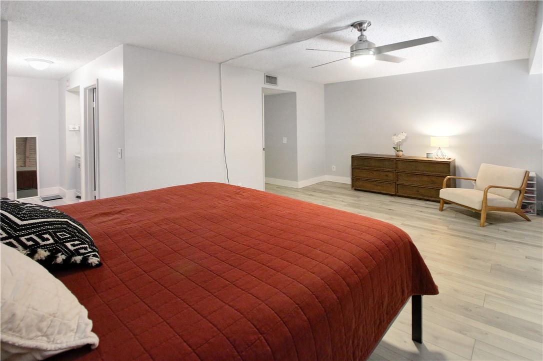 VILLAS LAKES - Residential