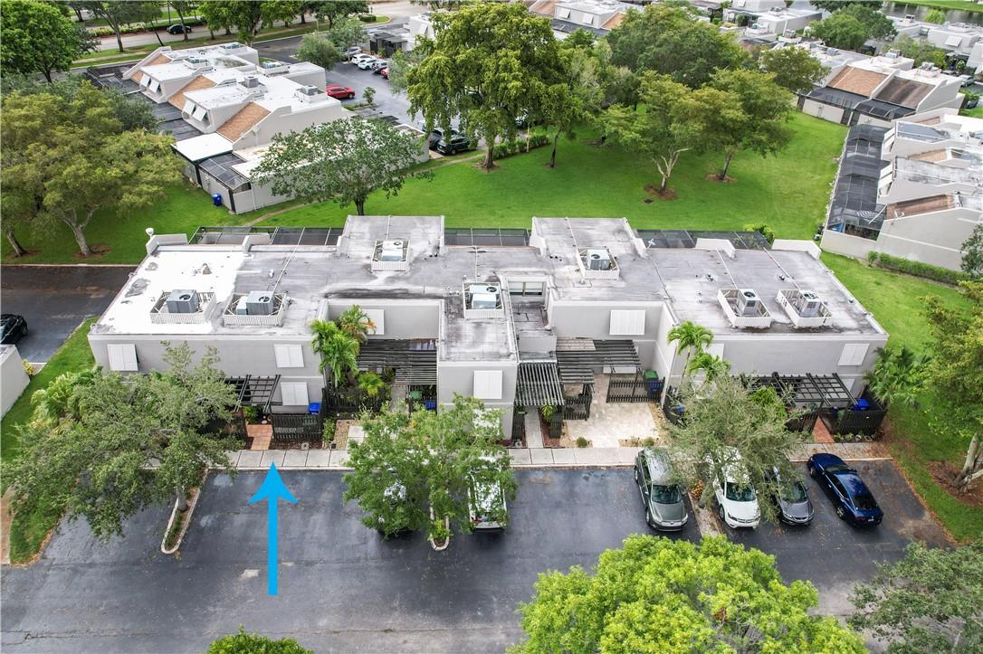 VILLAS LAKES - Residential