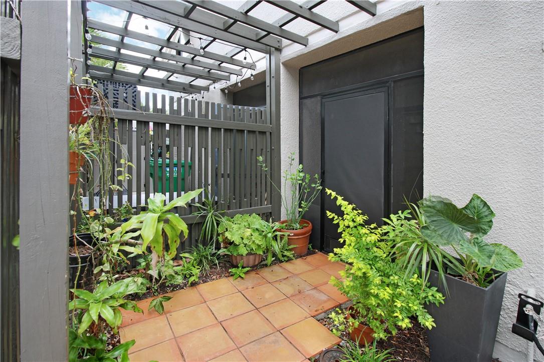 VILLAS LAKES - Residential