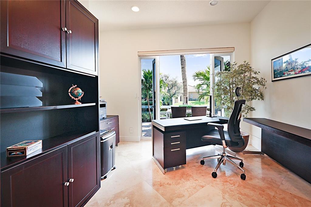 Coral Key Villas 5th Sec - Residential