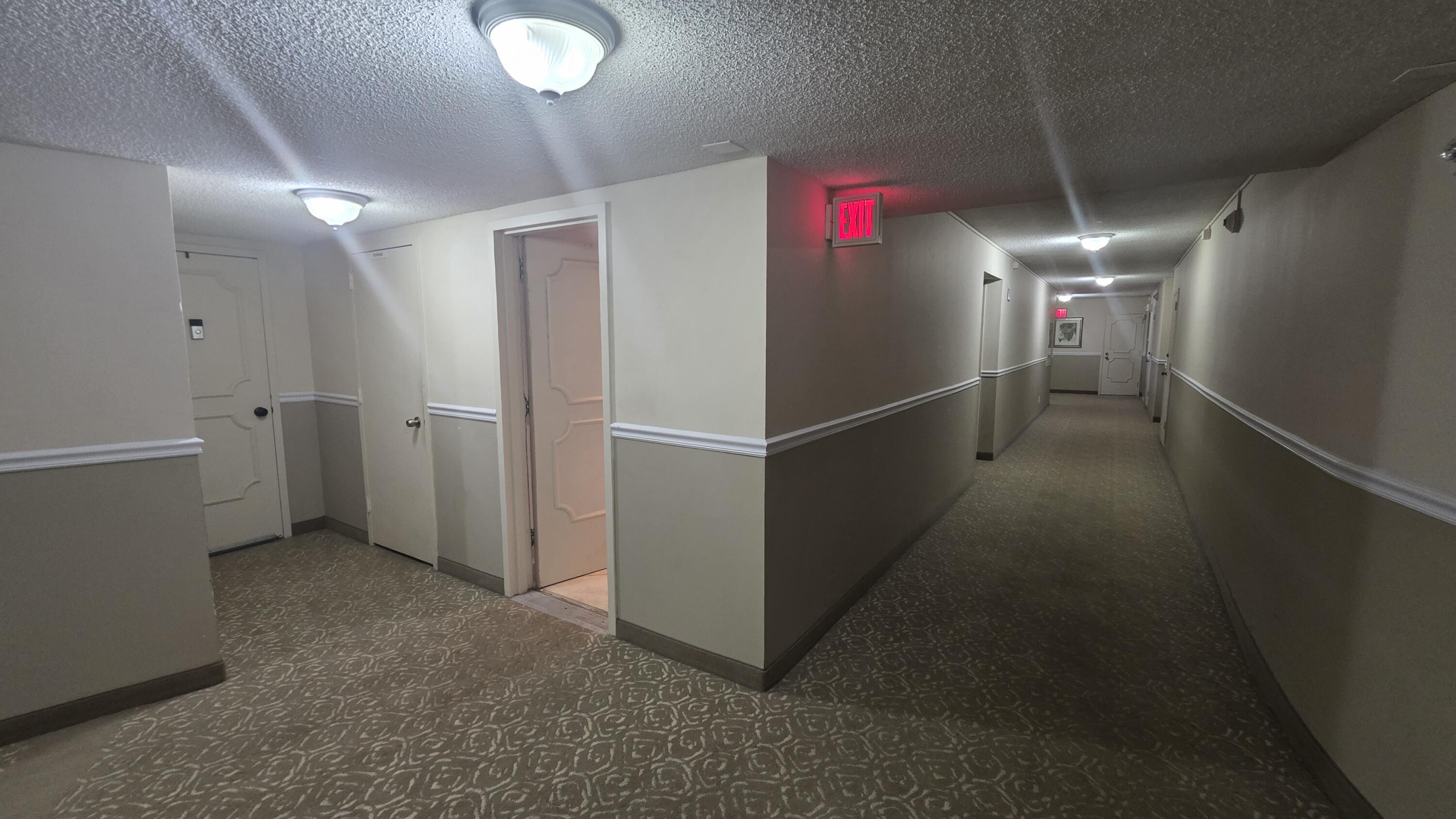 LAKE POINT TOWER CONDOMINIUM - Residential