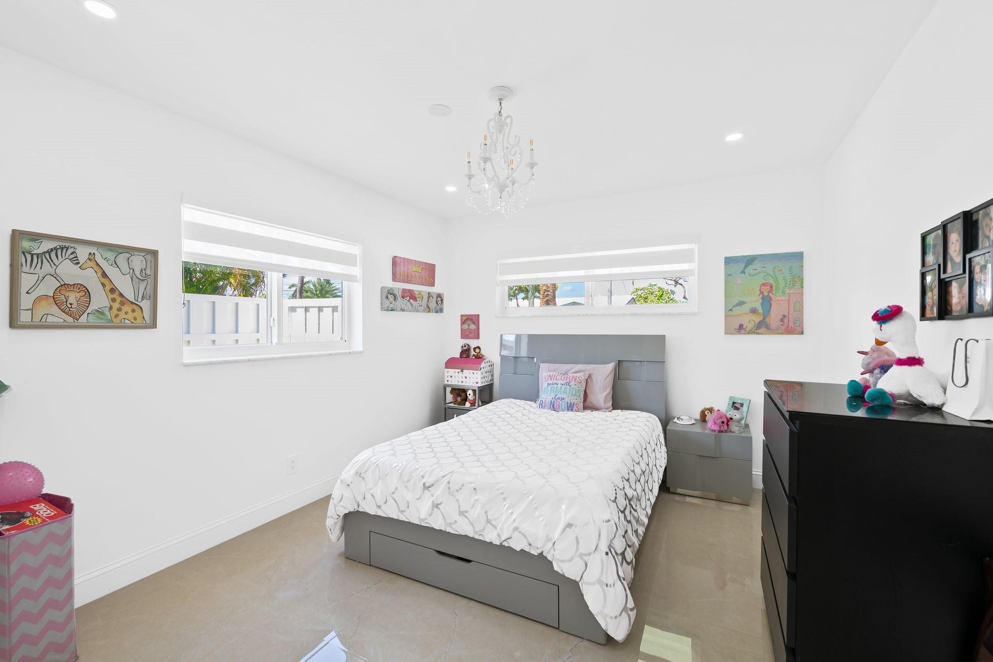 Snug Harbor Sec Two 39-38 - Residential