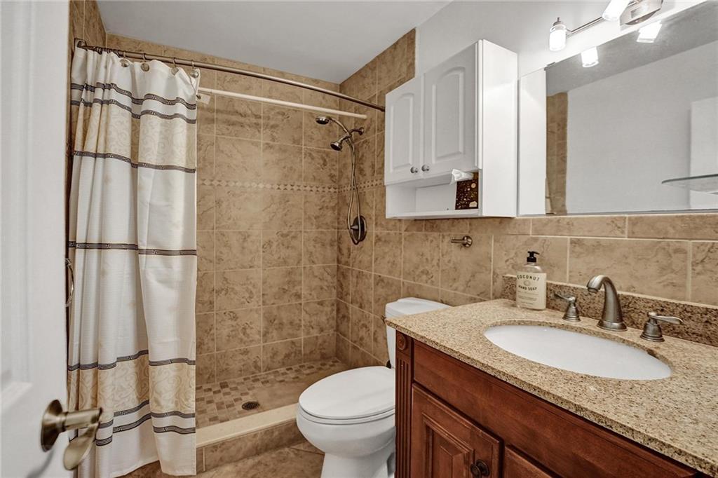 Oakland Shores - Residential