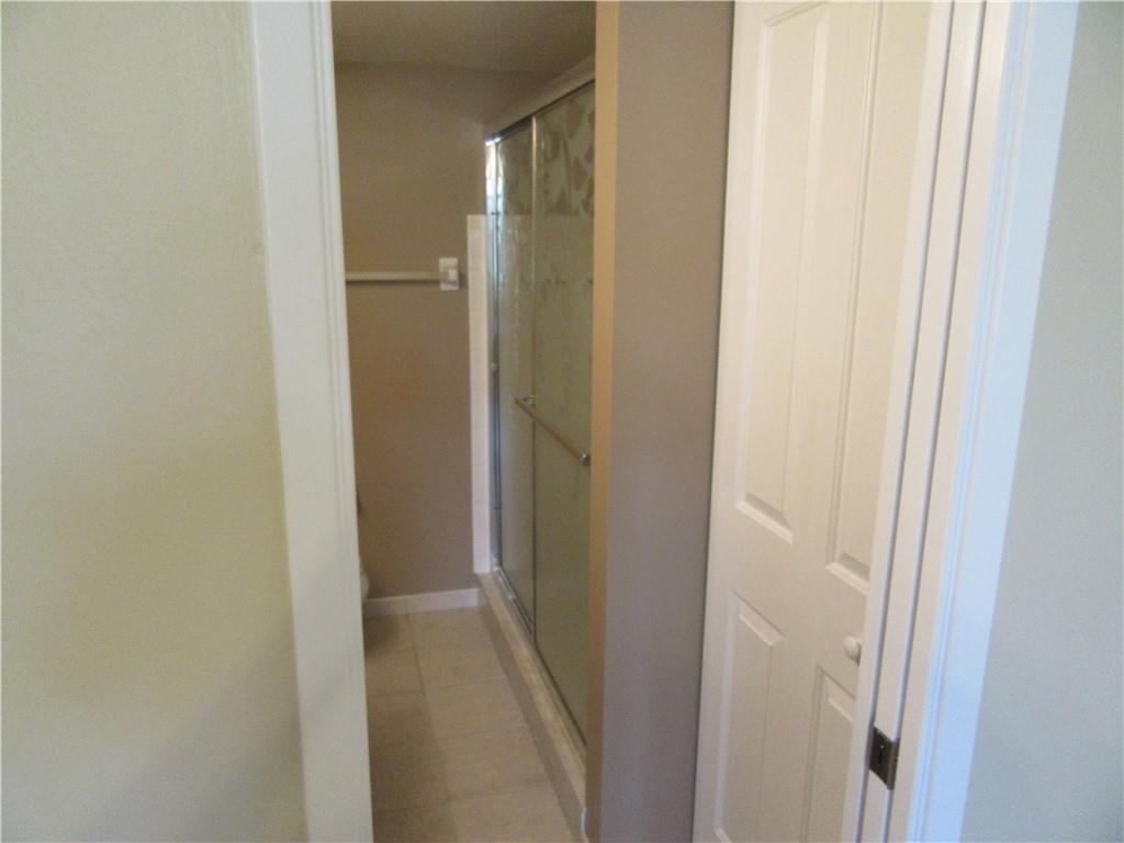 Lakes of Oakland Forest - Residential Lease