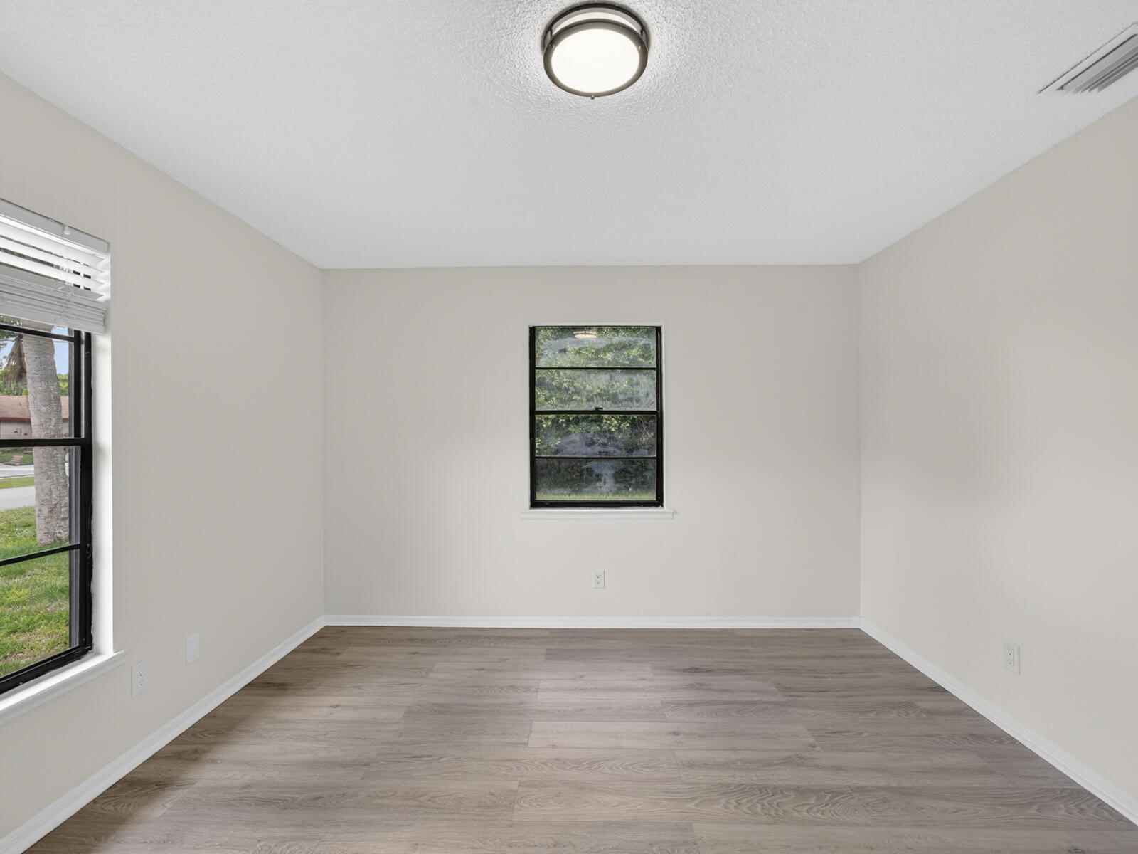 GROVENOR ESTATES UNIT 2-A - Residential