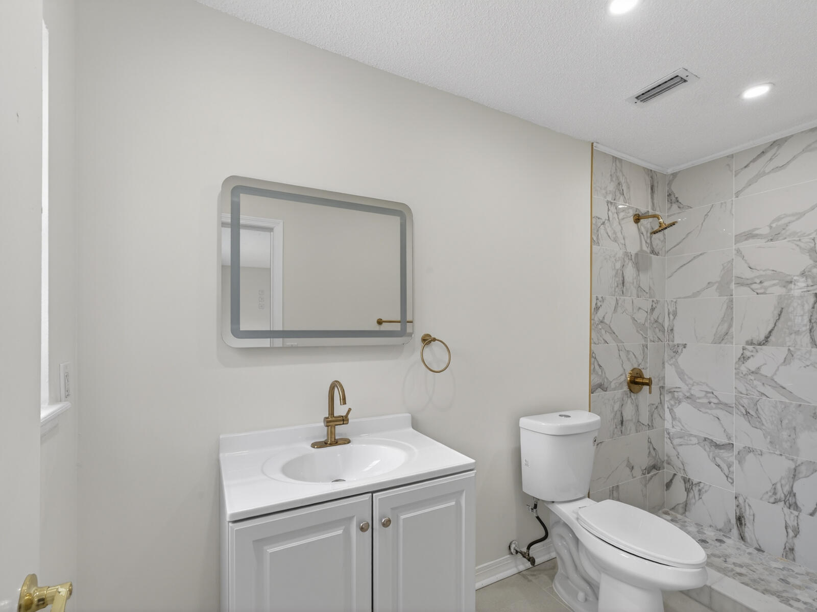 GROVENOR ESTATES UNIT 2-A - Residential