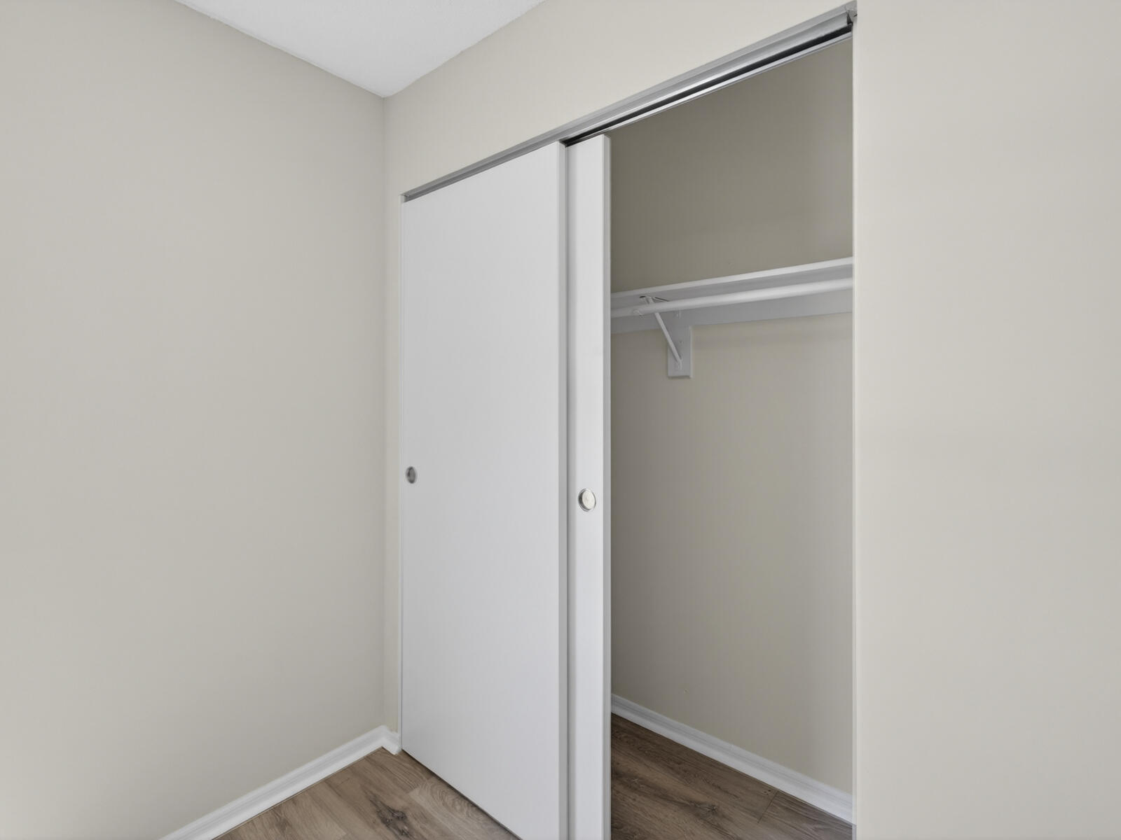 GROVENOR ESTATES UNIT 2-A - Residential