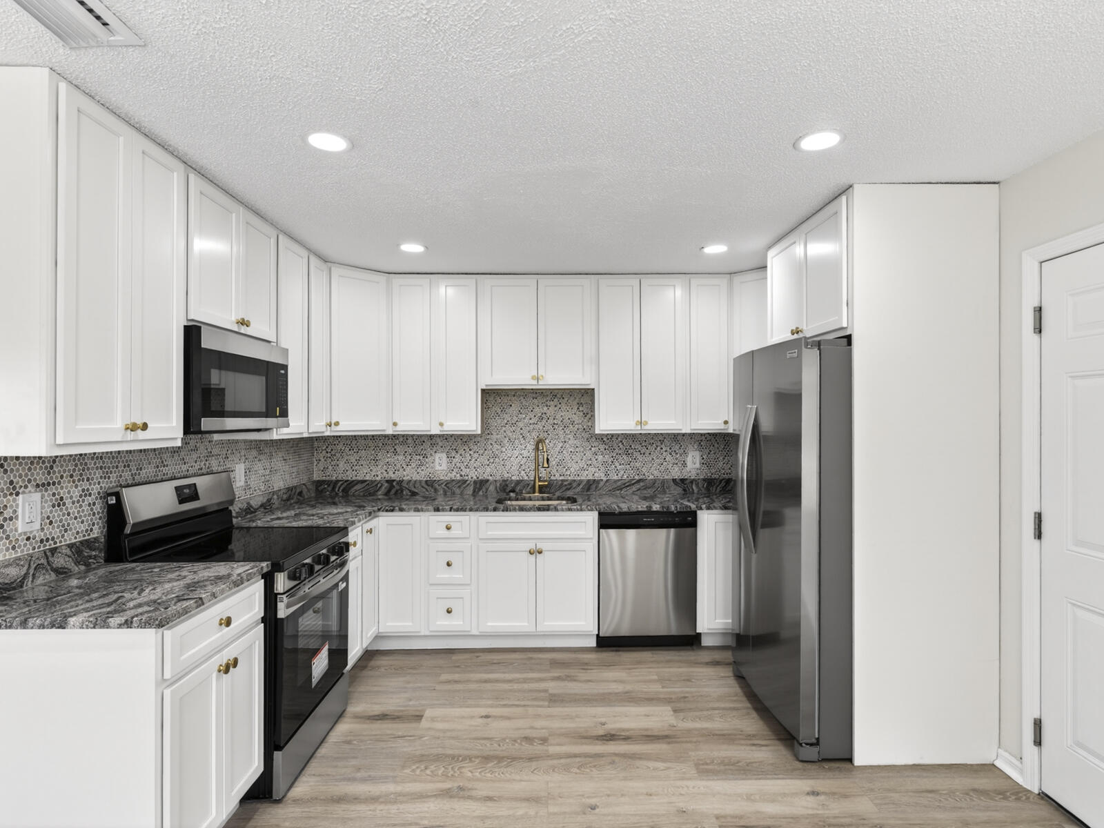 GROVENOR ESTATES UNIT 2-A - Residential