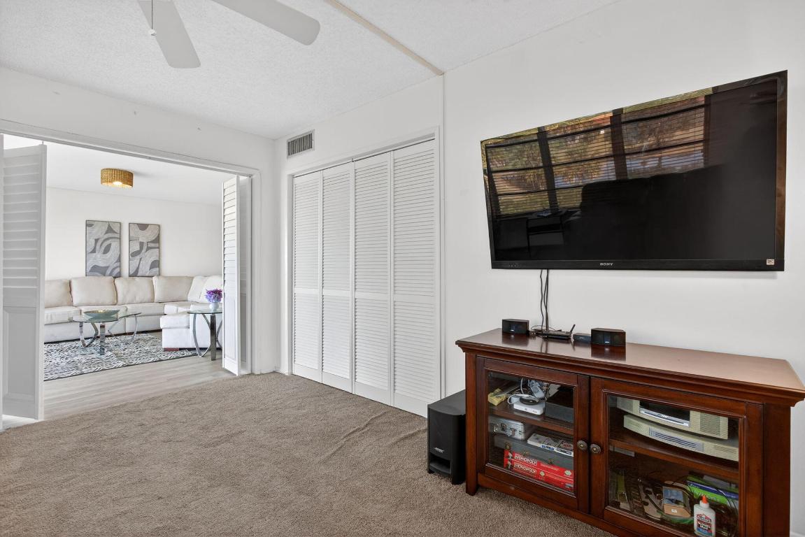 NO 78 PALM-AIRE COUNTRY CLUB - Residential