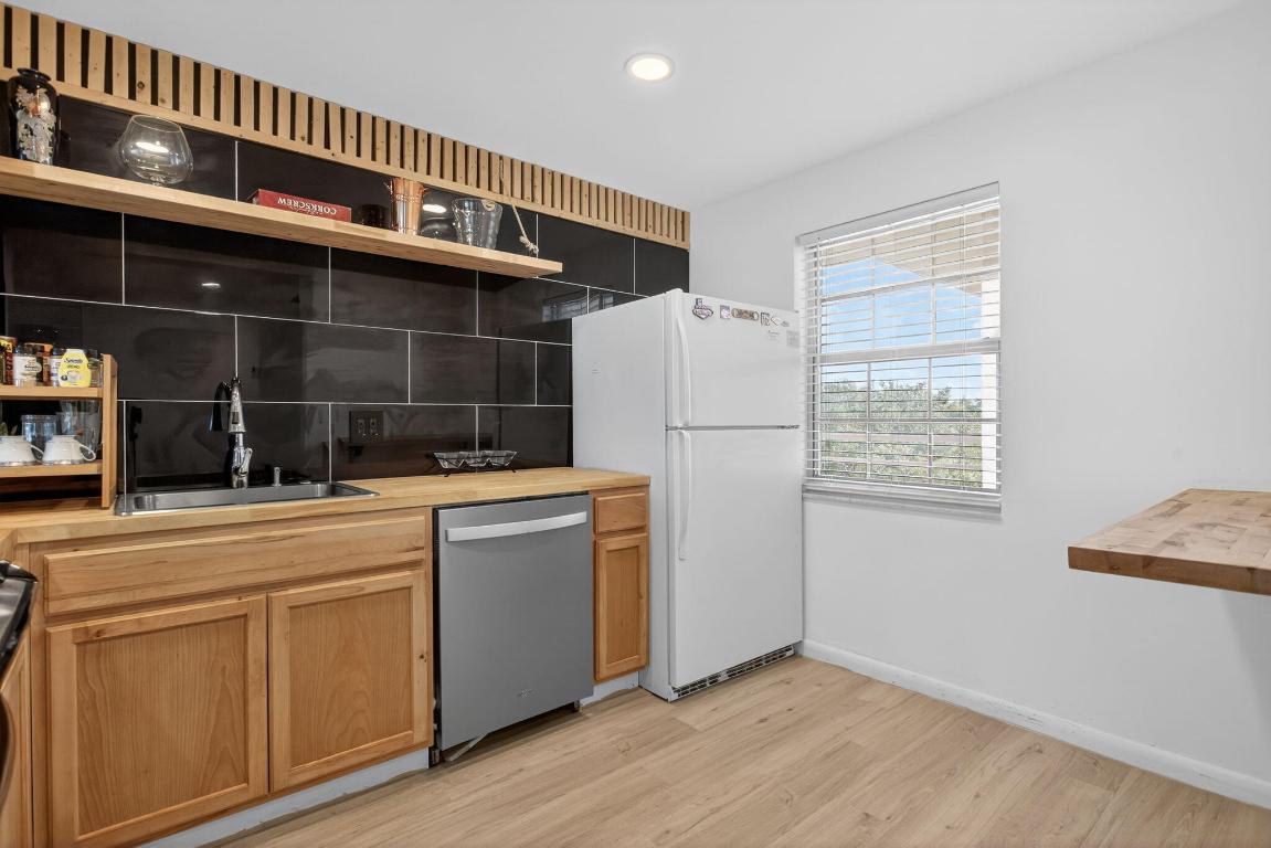 NO 78 PALM-AIRE COUNTRY CLUB - Residential