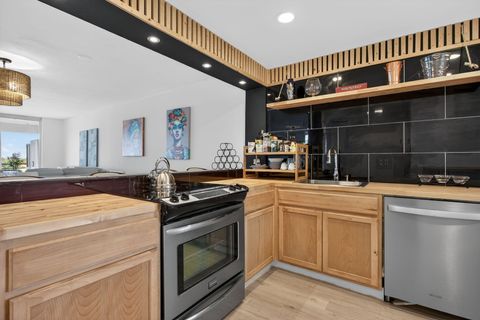 3960 Oaks Clubhouse Drive 512 Pompano Beach FL 33069