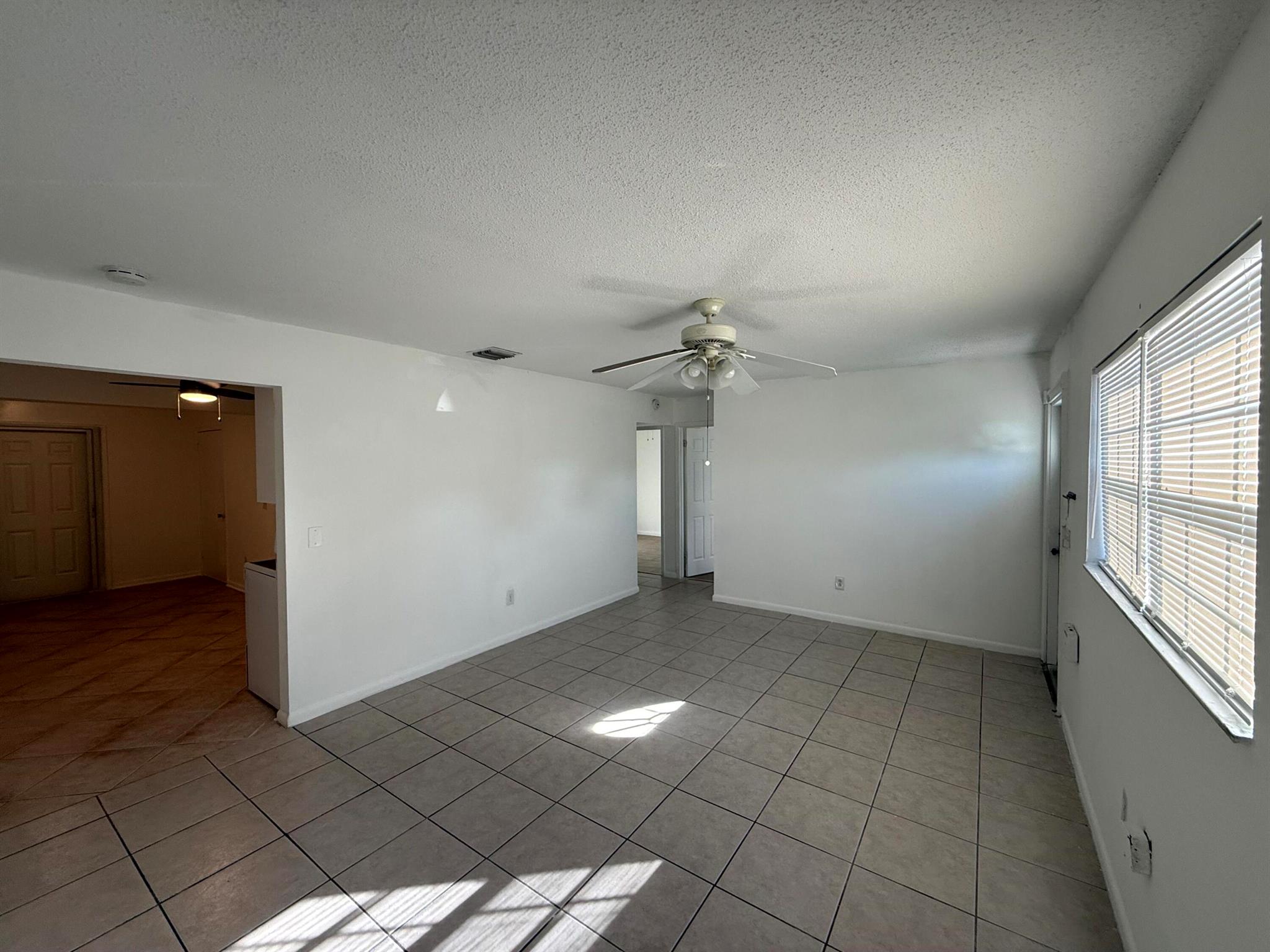 KENWOOD - Residential Lease