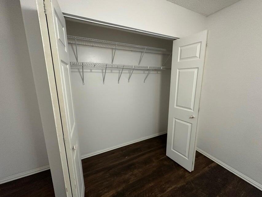 WATERSIDE VILLAGE - Residential Lease