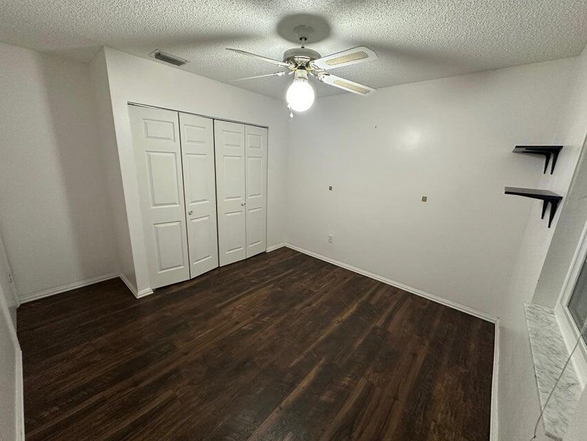 WATERSIDE VILLAGE - Residential Lease