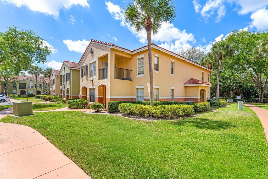 Photo of 10336 Fox Trail Road S #1305, Royal Palm Beach, FL 33411 (MLS # B26009143)