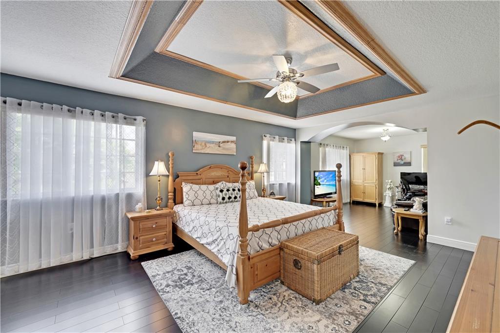 SPANISH LAKES 1ST ADDN - Residential
