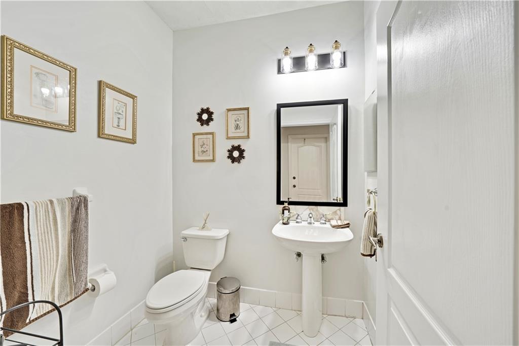 SPANISH LAKES 1ST ADDN - Residential