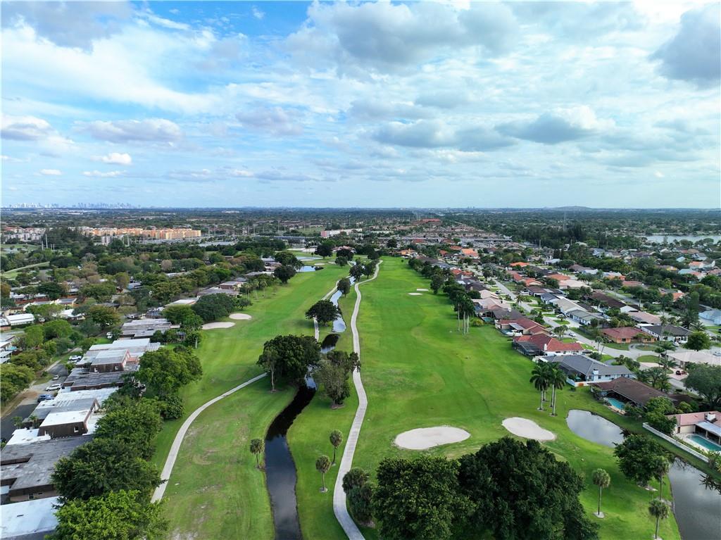 SPANISH LAKES 1ST ADDN - Residential