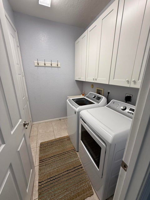 Tiny photo for 2310 Sapphire Circle, West Palm Beach, FL 33411 (MLS # B26089408)
