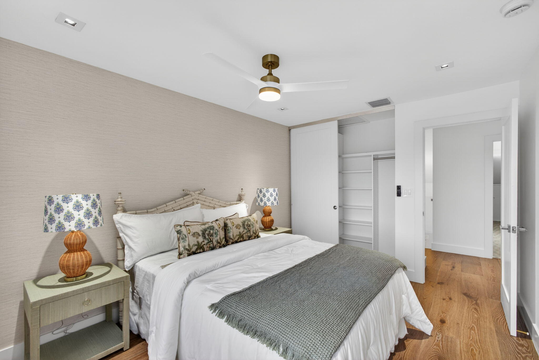 OCEAN CAY CONDO - Residential