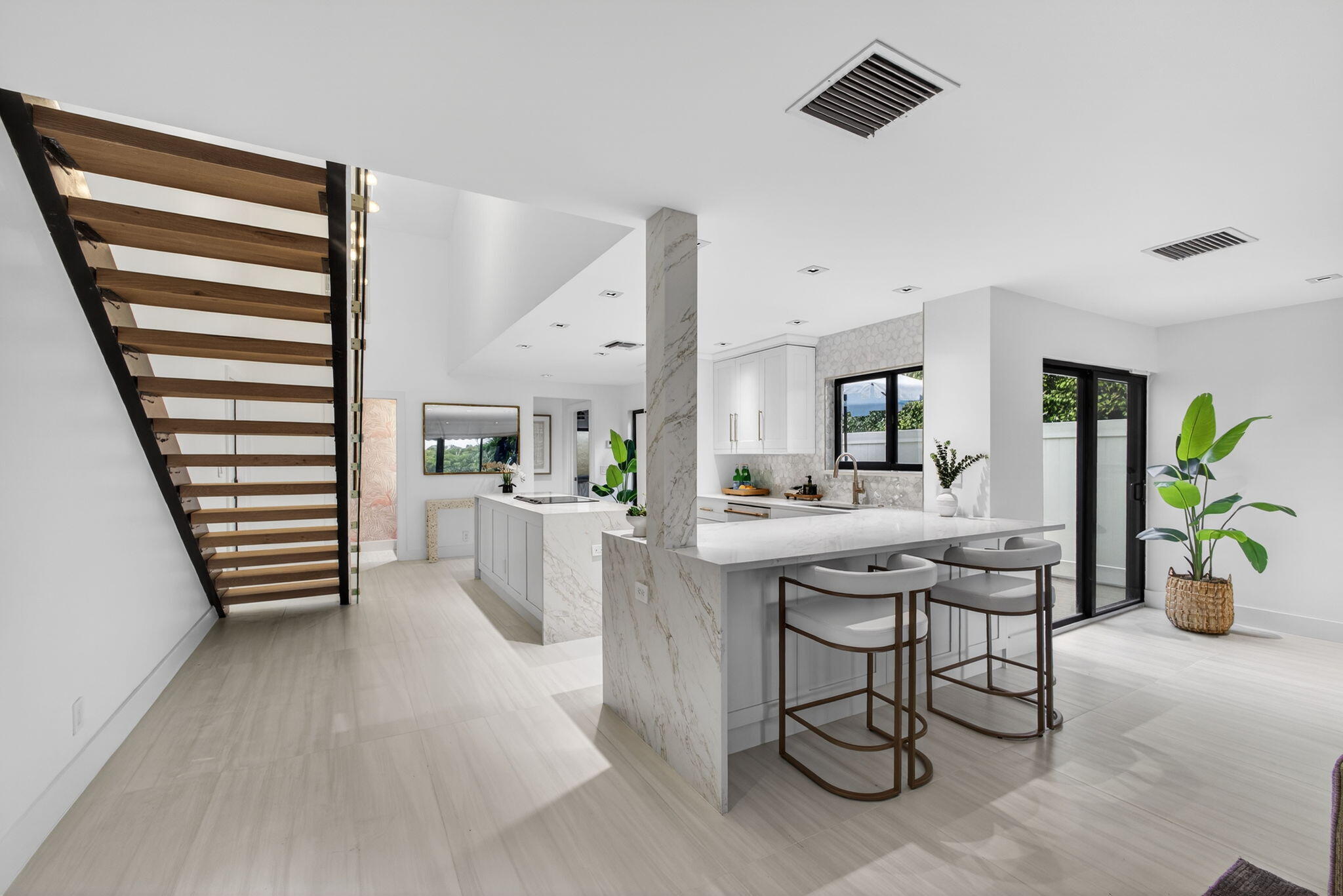 OCEAN CAY CONDO - Residential