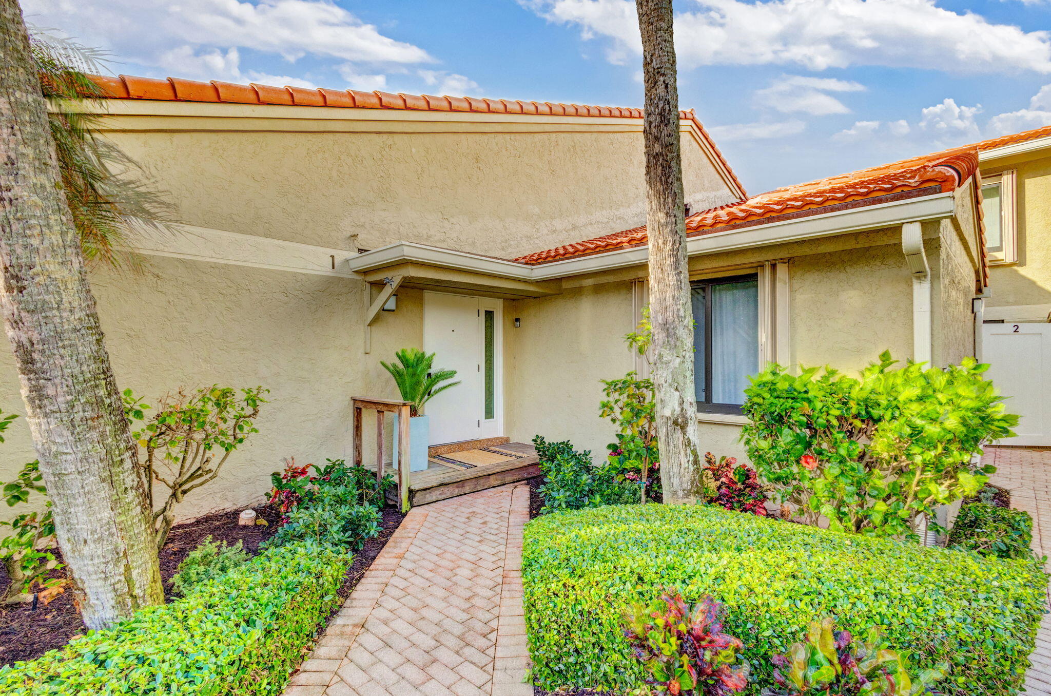 OCEAN CAY CONDO - Residential