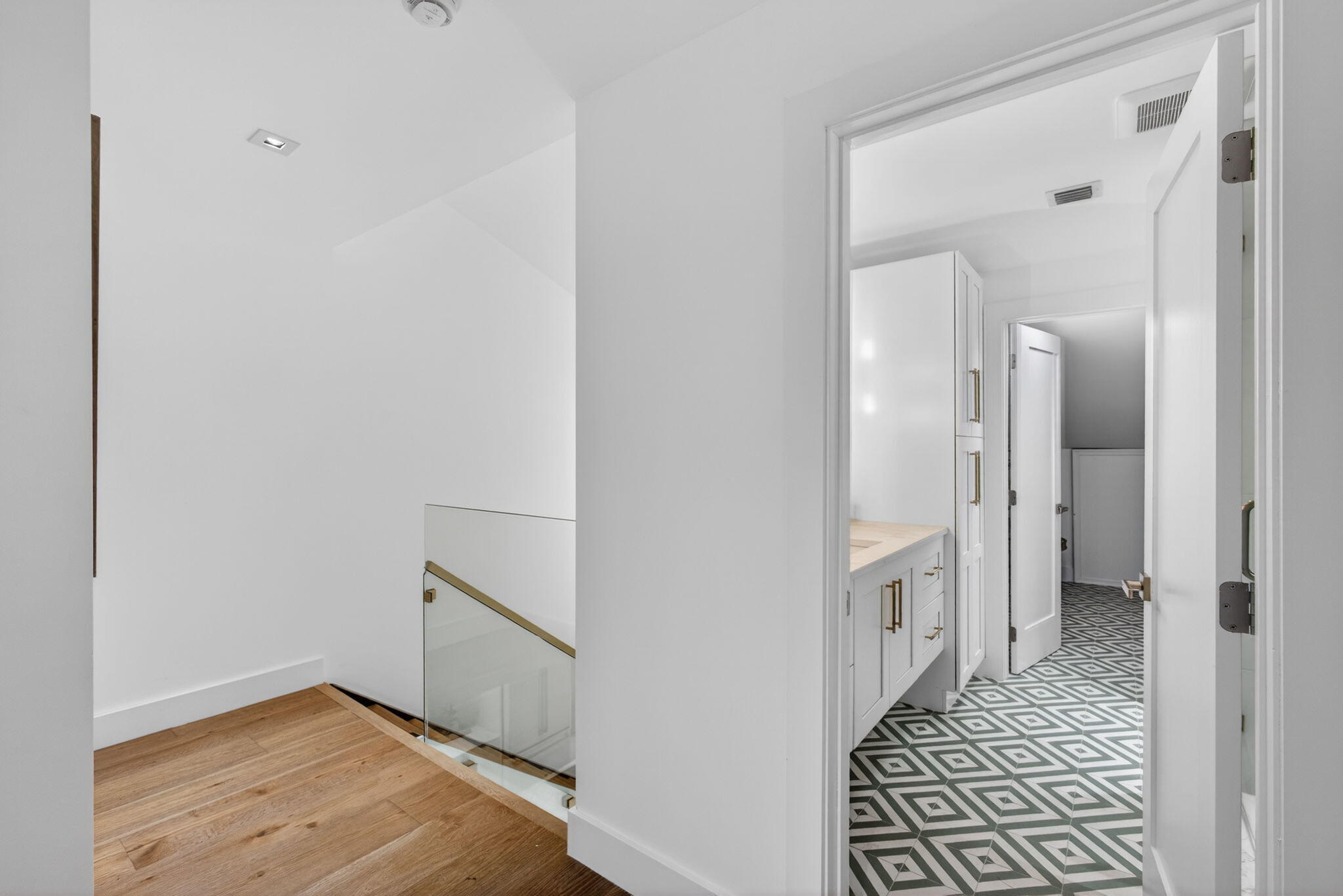 OCEAN CAY CONDO - Residential