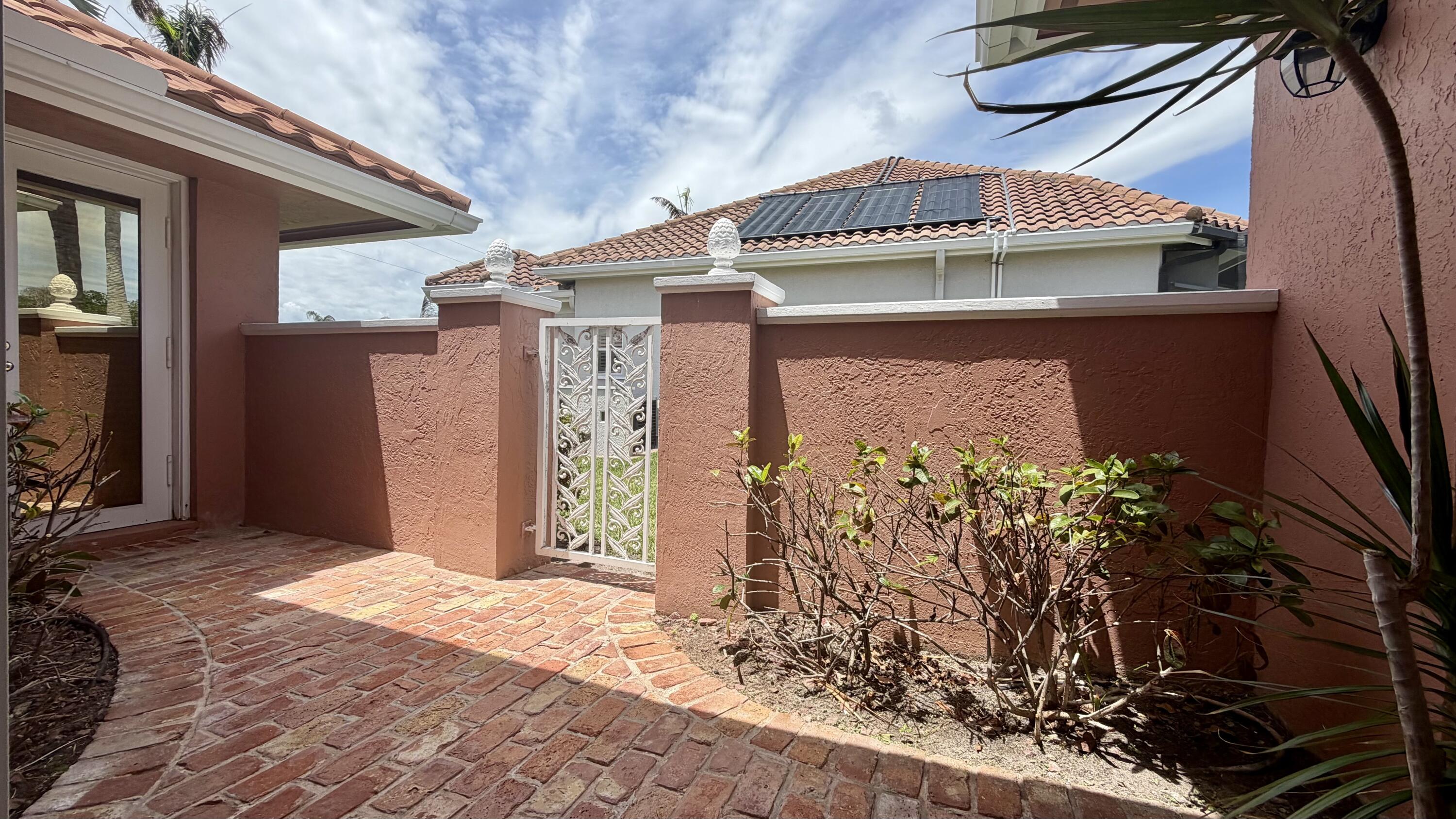 HOBART LANDING UNIT 2 - Residential