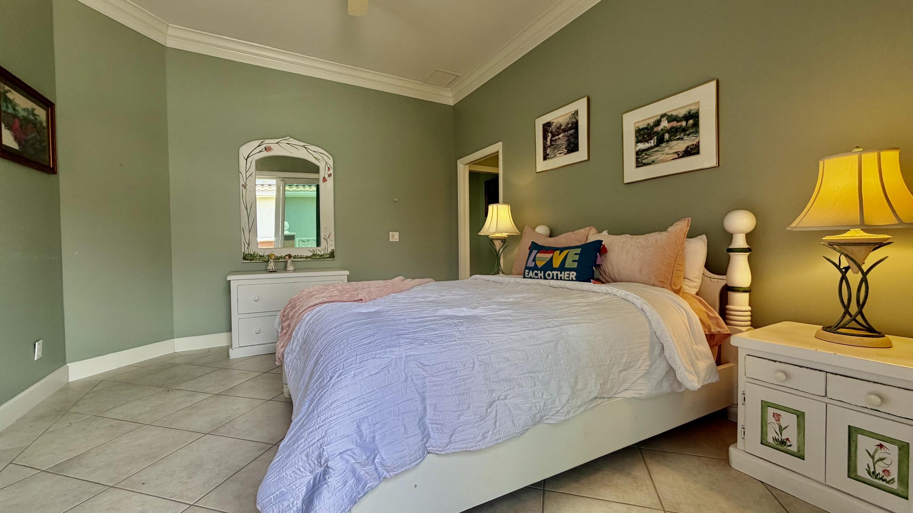 HOBART LANDING UNIT 2 - Residential